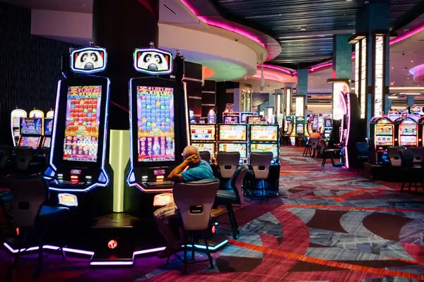 Slot là gì? Từ điển nhãn và trạng thái trên R88VIN
